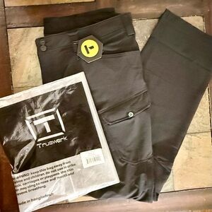 Truewerk T2 Mens Black Work Pants Size 42W x 34L NWT